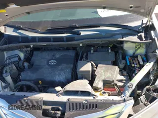 2011 Toyota Sienna XLE AAS with VIN 5TDYK3DC6BS147636, listed as a IAAI auction lot 41759192 with 182,966 mi miles and . Bid and sale history available at DreamBid. Image 10.