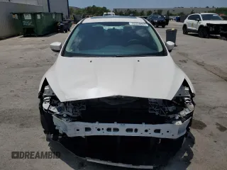 2015 Ford Focus Titanium с VIN 1FADP3J24FL304136, выставлен на аукционе Copart как лот 58428865 с пробегом 81 668 миль миль и Списание • Salvage title. История ставок и продаж доступна на DreamBid. Изображение 5.