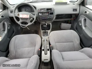 1996 Honda Civic DX with VIN 2HGEJ6624TH510979, listed as a Copart auction lot 88136735 with 208,029 mi miles and Salvage Title. Bid and sale history available at carsss.com. Image 8.