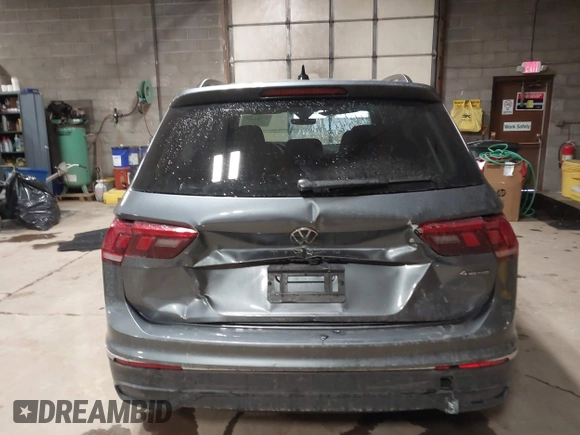 2024 Volkswagen Tiguan S with VIN 3VVFB7AX0RM183789, listed as a IAAI auction lot 41445847 with 1,500 mi miles and . Bid and sale history available at DreamBid. Image 16.