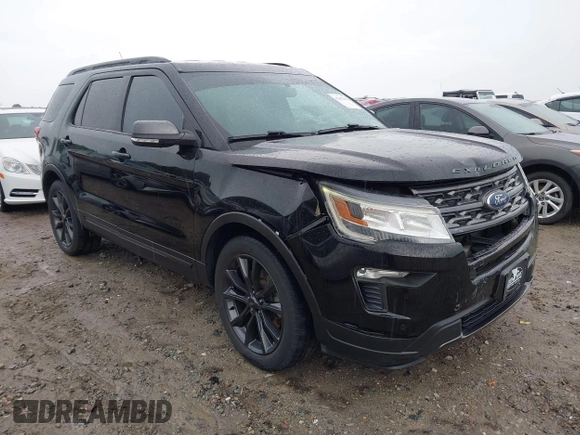 2018 Ford Explorer XLT z VIN 1FM5K7D87JGA56109, wystawiony jako IAAI lot #42423403 z przebiegiem 80 082 mil mil oraz . Historia ofert i sprzedaży dostępna na DreamBid. Obrazek 1.