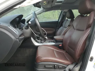 2015 Acura TLX Technology z VIN 19UUB1F56FA002733, wystawiony jako Copart lot #84795094 z przebiegiem 217 410 mil mil oraz Nie do naprawy • Non repairable. Historia ofert i sprzedaży dostępna na DreamBid. Obrazek 7.