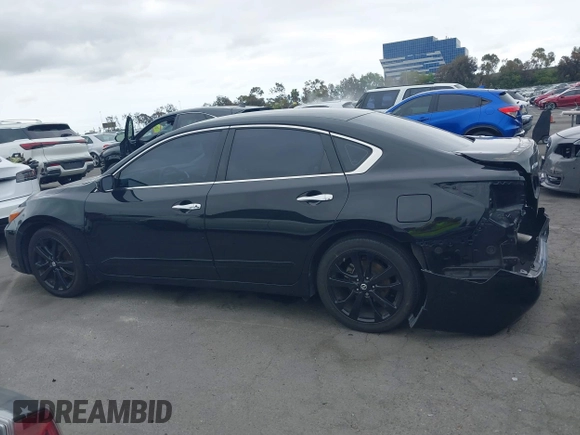 2017 Nissan Altima SV z VIN 1N4AL3AP7HC218462, wystawiony jako IAAI lot #42189510 z przebiegiem 98 426 mil mil oraz . Historia ofert i sprzedaży dostępna na DreamBid. Obrazek 15.