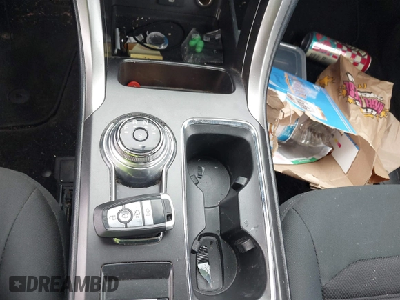 2017 Ford Fusion SE with VIN 3FA6P0HD5HR293845, listed as a IAAI auction lot 41723687 with 107,264 mi miles. Bid and sale history available at carsss.com. Image 11.