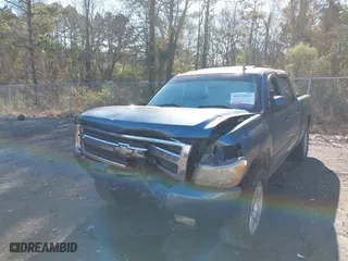 2008 Chevrolet Silverado 1500 LTZ with VIN 3GCEK13Y18G149385, listed as a IAAI auction lot 41223162 with 290,166 mi miles. Bid and sale history available at carsss.com. Image 6.