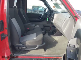 2011 Ford Ranger XLT with VIN 1FTLR4FE4BPA87683, listed as a IAAI auction lot 41452040 with 85,636 mi miles. Bid and sale history available at carsss.com. Image 5.