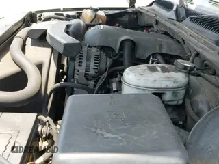 2003 Chevrolet Tahoe LT с VIN 1GNEC13ZX3R142229, выставлен на аукционе IAAI как лот 42253657 с пробегом Не указан миль и . История ставок и продаж доступна на DreamBid. Изображение 19.