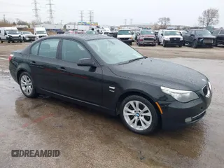 2010 BMW 5 Series 535i xDrive with VIN WBANV9C59AC139902, listed as a IAAI auction lot 42073483 with 137,065 mi miles. Bid and sale history available at carsss.com. Image 1.