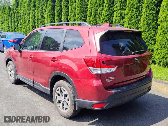 2021 Subaru Forester Premium with VIN JF2SKAJC7MH488860, listed as a Copart auction lot 66922305 with 20,535 mi miles and Salvage title. Bid and sale history available at DreamBid. Image 3.