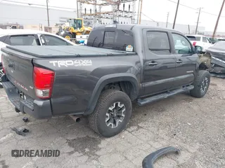 2017 Toyota Tacoma SR5 with VIN 3TMCZ5ANXHM100545, listed as a IAAI auction lot 41885721 with 108,565 mi miles. Bid and sale history available at carsss.com. Image 4.