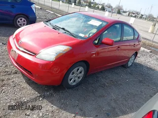 2008 Toyota Prius with VIN JTDKB20U687727907, listed as a IAAI auction lot 42097011 with 102,187 mi miles. Bid and sale history available at carsss.com. Image 2.