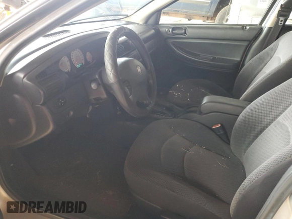 2005 Dodge Stratus SXT z VIN 1B3EL46T25N559146, wystawiony jako Copart lot #85274454 z przebiegiem 83 197 mil mil oraz Szkoda całkowita • Salvage title. Historia ofert i sprzedaży dostępna na DreamBid. Obrazek 7.