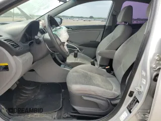 2016 Hyundai Accent SE z VIN KMHCT4AE8GU077185, wystawiony jako Copart lot #55347335 z przebiegiem 191 483 mil mil oraz Szkoda całkowita • Salvage title. Historia ofert i sprzedaży dostępna na DreamBid. Obrazek 7.