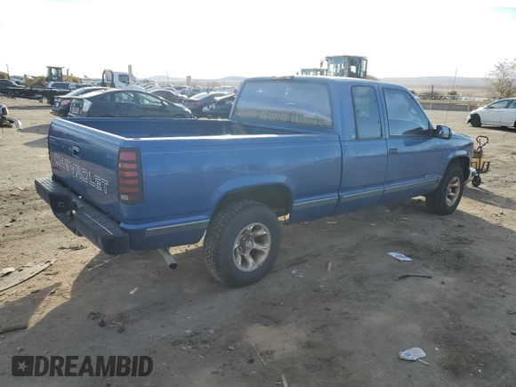 1997 Chevrolet Silverado 1500 with VIN 2GCEC19W3V1128626, listed as a Copart auction lot 82430274 with 187,754 mi miles and Salvage Title. Bid and sale history available at carsss.com. Image 3.