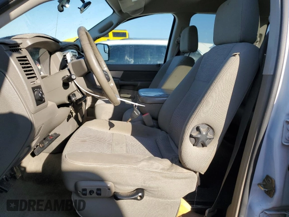 2007 Dodge 2500 SLT with VIN 3D7KR28C67G704224, listed as a Copart auction lot 44960204 with 247,373 mi miles and Clean title. Bid and sale history available at DreamBid. Image 7.