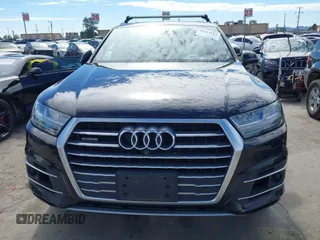 2017 Audi Q7 Prestige z VIN WA1VAAF70HD050053, wystawiony jako IAAI lot #41614112 z przebiegiem 73 892 mil mil oraz . Historia ofert i sprzedaży dostępna na DreamBid. Obrazek 12.