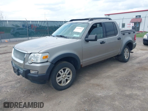 2008 Ford Explorer Sport Trac XLT with VIN 1FMEU51EX8UB04044, listed as a IAAI auction lot 42155823 with 142,847 mi miles and . Bid and sale history available at DreamBid. Image 17.