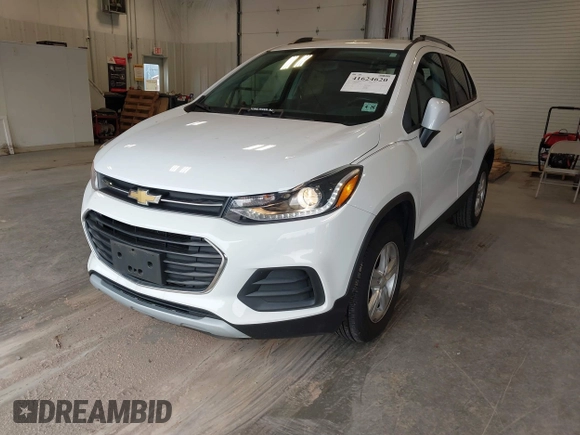 2021 Chevrolet Trax LT with VIN KL7CJPSB0MB349846, listed as a IAAI auction lot 41624620 with 54,804 mi miles. Bid and sale history available at carsss.com. Image 2.