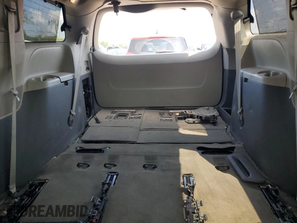 2015 Toyota Sienna Ltd with VIN 5TDDK3DC3FS112704, listed as a Copart auction lot 67127644 with 137,782 mi miles and Non Repairable. Bid and sale history available at carsss.com. Image 10.