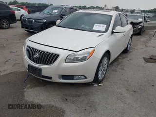 2013 Buick Regal Turbo Premium 1 z VIN 2G4GS5EV2D9220208, wystawiony jako IAAI lot #42281281 z przebiegiem 157 452 mil mil oraz . Historia ofert i sprzedaży dostępna na DreamBid. Obrazek 17.