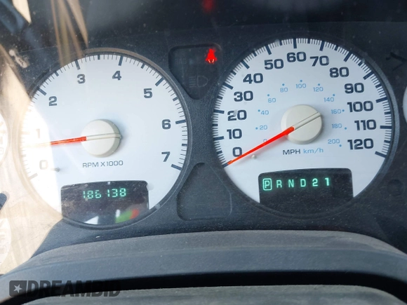 2004 Dodge 1500 SLT with VIN 1D7HA18D14S652784, listed as a IAAI auction lot 41758619 with 186,138 mi miles. Bid and sale history available at carsss.com. Image 7.