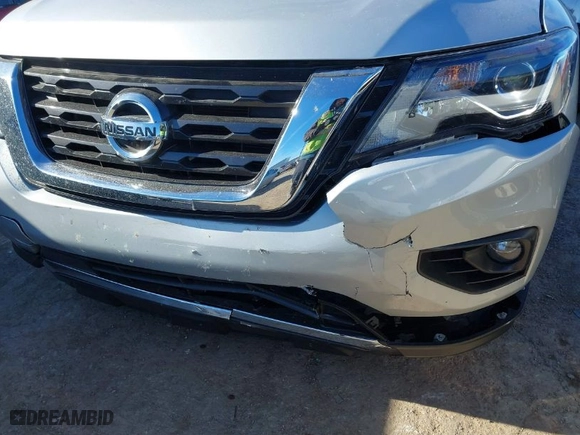 2018 Nissan Pathfinder SV with VIN 5N1DR2MM3JC611488, listed as a IAAI auction lot 41267286 with 43,863 mi miles. Bid and sale history available at carsss.com. Image 6.