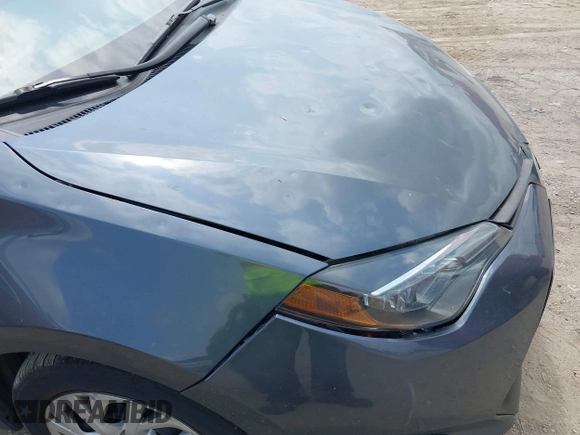 2019 Toyota Corolla L z VIN 5YFBURHE7KP948955, wystawiony jako IAAI lot #42046123 z przebiegiem 98 352 mil mil oraz . Historia ofert i sprzedaży dostępna na DreamBid. Obrazek 6.