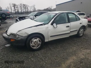 1996 Chevrolet Cavalier with VIN 1G1JC5241T7206537, listed as a Copart auction lot 84208714 with 200,676 mi miles and Salvage Title. Bid and sale history available at carsss.com. Image 1.