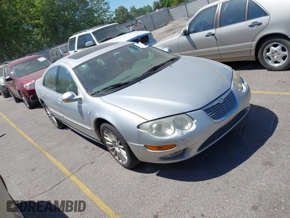 2004 Chrysler 300M M z VIN 2C3AE76K54H599183, wystawiony jako IAAI lot #42471293 z przebiegiem Nie podano mil oraz . Historia ofert i sprzedaży dostępna na DreamBid. Obrazek 1.