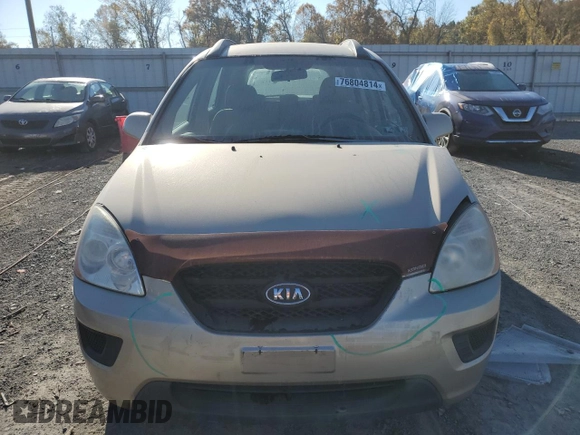 2008 Kia Rondo LX with VIN KNAFG526587163196, listed as a Copart auction lot 76804814 with 185,001 mi miles and Salvage Title. Bid and sale history available at carsss.com. Image 5.