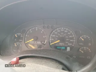2000 Chevrolet Blazer LT z VIN 1GNDT13WXY2276000, wystawiony jako Copart lot #72736464 z przebiegiem 204 388 mil mil oraz Szkoda całkowita • Salvage title. Historia ofert i sprzedaży dostępna na DreamBid. Obrazek 9.