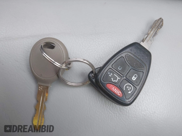 2008 Jeep Liberty Limited z VIN 1J8GN58K48W160791, wystawiony jako IAAI lot #42391206 z przebiegiem 114 438 mil mil oraz . Historia ofert i sprzedaży dostępna na DreamBid. Obrazek 11.