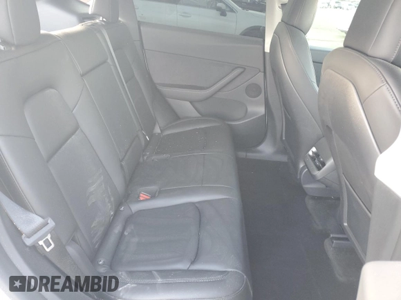 2022 Tesla Model Y Performance with VIN 7SAYGDEF1NF342071, listed as a Copart auction lot 43084905 with 30,534 mi miles and Salvage Title. Bid and sale history available at DreamBid. Image 11.