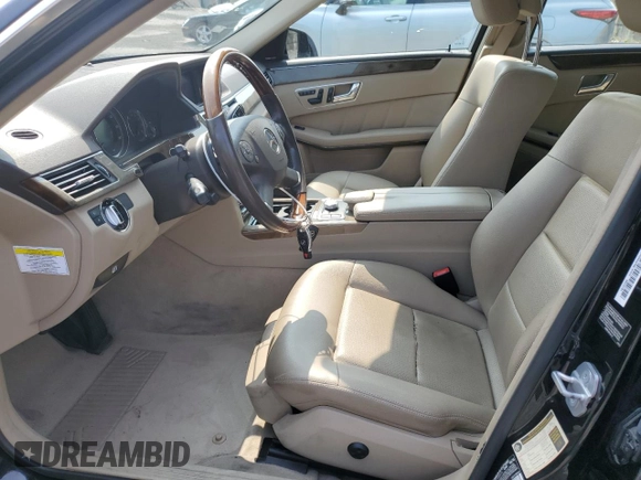 2010 Mercedes-Benz E 350 Luxury z VIN WDDHF8HB1AA213658, wystawiony jako Copart lot #60596165 z przebiegiem 61 213 mil mil oraz Szkoda całkowita • Salvage title. Historia ofert i sprzedaży dostępna na DreamBid. Obrazek 7.