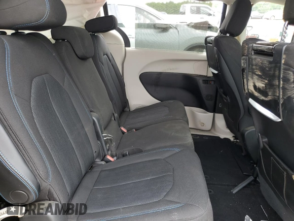 2021 Chrysler Pacifica Touring with VIN 2C4RC1FGXMR550164, listed as a Copart auction lot 57297585 with 10,222 mi miles and Salvage title. Bid and sale history available at DreamBid. Image 11.