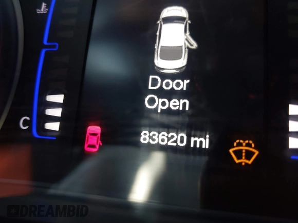 2015 Chrysler 200 S with VIN 1C3CCCBB1FN670130, listed as a IAAI auction lot 42054060 with 83,620 mi miles and . Bid and sale history available at DreamBid. Image 15.