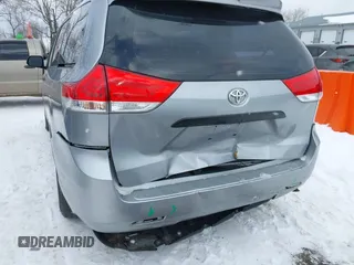 2012 Toyota Sienna with VIN 5TDZK3DC6CS277471, listed as a IAAI auction lot 41326894 with 0 mi miles. Bid and sale history available at carsss.com. Image 6.