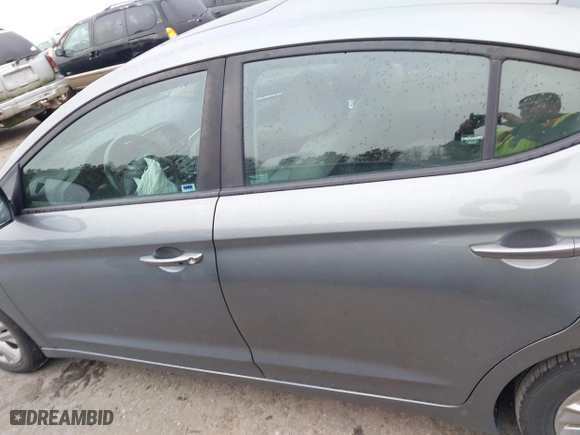 2019 Hyundai Elantra SEL with VIN KMHD84LF0KU766660, listed as a IAAI auction lot 41516050 with 75,288 mi miles. Bid and sale history available at carsss.com. Image 15.