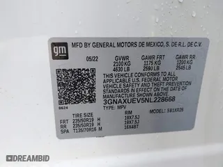 2022 Chevrolet Equinox LT with VIN 3GNAXUEV5NL228668, listed as a IAAI auction lot 41689351 with 24,913 mi miles. Bid and sale history available at carsss.com. Image 9.