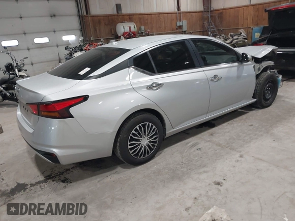 2020 Nissan Altima 2.5 S with VIN 1N4BL4BVXLC250435, listed as a IAAI auction lot 42005267 with 48,204 mi miles. Bid and sale history available at carsss.com. Image 4.