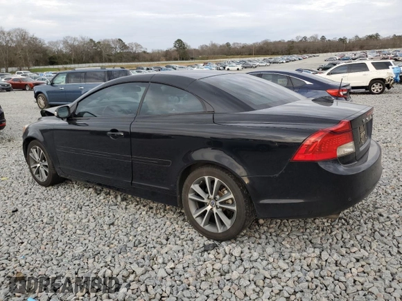2012 Volvo C70 T5 with VIN YV1672MC9CJ125125, listed as a Copart auction lot 47387825 with 210,829 mi miles and Salvage Title. Bid and sale history available at carsss.com. Image 2.