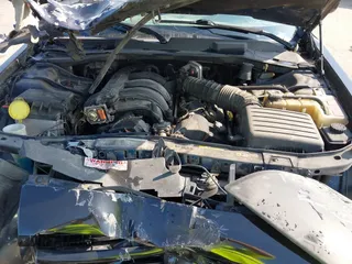 2005 Dodge Magnum SE z VIN 2D8FV48T05H516283, wystawiony jako IAAI lot #40663902 z przebiegiem 177 973 mil mil oraz . Historia ofert i sprzedaży dostępna na DreamBid. Obrazek 10.