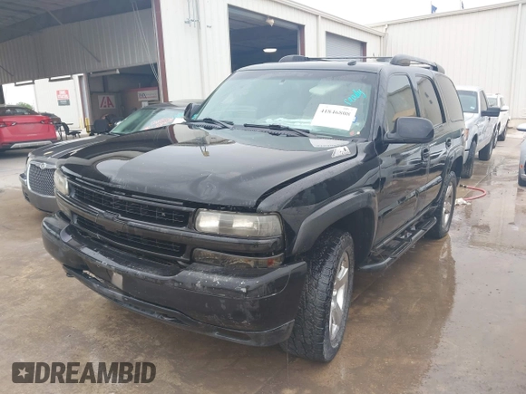 2002 Chevrolet Tahoe Z71 with VIN 1GNEK13Z92R278787, listed as a IAAI auction lot 41846808 with 200,981 mi miles. Bid and sale history available at carsss.com. Image 2.