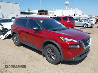 2021 Nissan Rogue S z VIN 5N1AT3AA0MC758666, wystawiony jako IAAI lot #41989136 z przebiegiem 92 560 mil mil oraz . Historia ofert i sprzedaży dostępna na DreamBid. Obrazek 1.