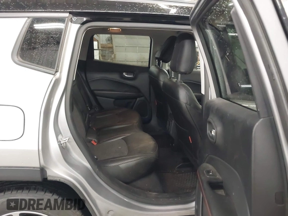 2019 Jeep Compass Trailhawk with VIN 3C4NJDDB8KT667863, listed as a IAAI auction lot 41944001 with 80,635 mi miles and . Bid and sale history available at DreamBid. Image 8.