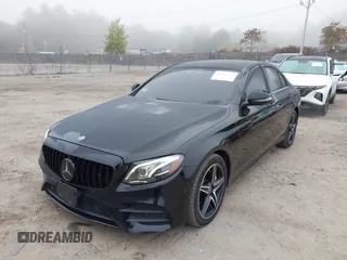 2018 Mercedes-Benz E with VIN WDDZF4KB7JA343160, listed as a IAAI auction lot 40470996 with 56,274 mi miles. Bid and sale history available at carsss.com. Image 2.