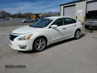 2015 Nissan Altima S with VIN 1N4AL3AP7FC423549, listed as a Copart auction lot 53992475 with 130,363 mi miles and Salvage Title. Bid and sale history available at DreamBid. Image 1.