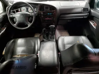 2001 Nissan Pathfinder LE z VIN JN8DR07Y11W530550, wystawiony jako Copart lot #56111345 z przebiegiem 226 649 mil mil oraz Czysty tytuł • Clean title. Historia ofert i sprzedaży dostępna na DreamBid. Obrazek 8.