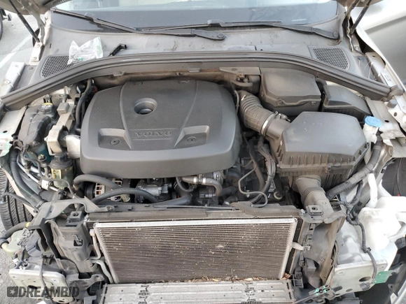 2016 Volvo XC60 T6 Drive-E with VIN YV449MDK4G2856889, listed as a Copart auction lot 83114094 with 126,561 mi miles and Salvage Title. Bid and sale history available at carsss.com. Image 12.
