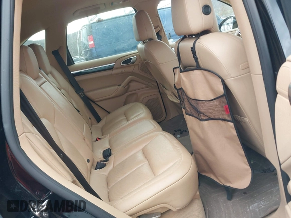 2015 Porsche Cayenne Diesel with VIN WP1AF2A29FLA31039, listed as a IAAI auction lot 42042677 with 157,884 mi miles and . Bid and sale history available at DreamBid. Image 8.